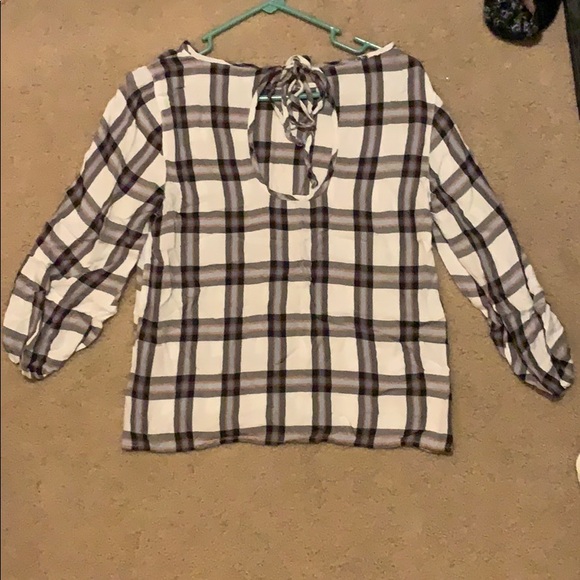 blouse - Picture 2 of 2